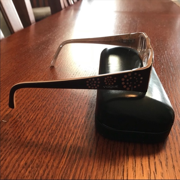 Vogue glasses - Picture 6 of 8